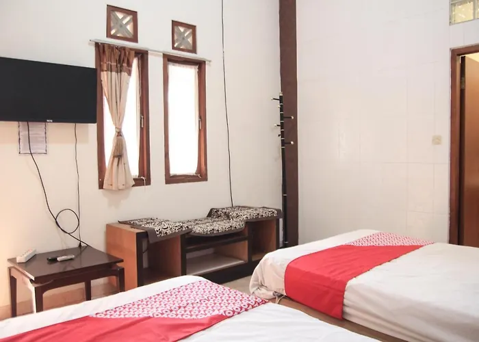 Oyo 497 De Tropis Family Residence