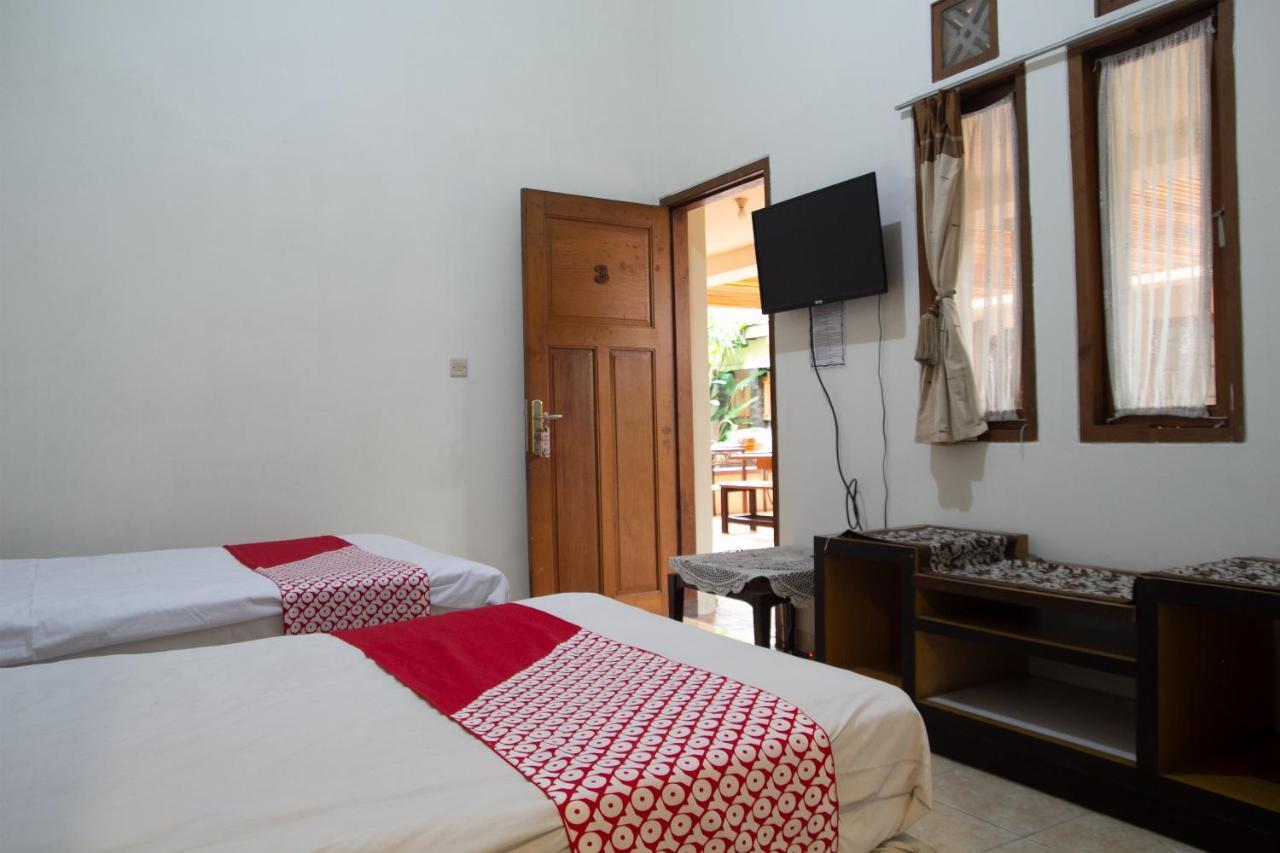 Oyo 497 De Tropis Family Residence 2* Bandung